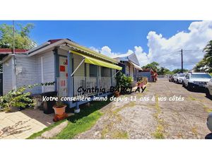 Vente maison 11 pièces 181 m² à Le lamentin (97232)  329 400 €