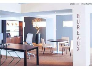 Location bureau 675 m² à Vannes (56000)