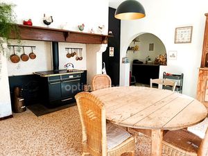 Une grande Maison de caractère à la campagne