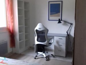 Location meublée chambre 1 pièce 12 m² à Briis-sous-Forges (91640)  430 €
