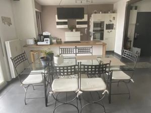 Location meublée appartement 3 pièces 78 m² à Rixheim (68170)  1 100 €