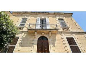 Maison avec jardin et terrasse Aubord (30)