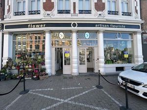 Location commerce 3 pièces 150 m² à Cambrai (59400)