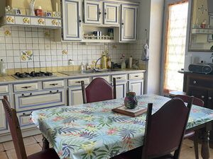 Vente maison 5 pièces 157 m² Saint-Denis-des-Murs (87400)