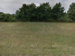 Vente terrain 606 m² à Fontaine-Française (21610)  45 000 €