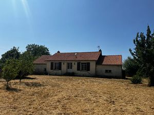 Vente maison 6 pièces  170.00m²  Le Gué