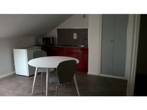 Location appartement 1 pièce 32 m² à Yzeure (03400)  375 €