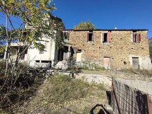 A vendre deux maisons de village en pierre à rénover avec jardin et caves à SAN LORENZO  H