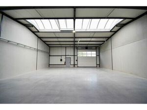 Entièrement nouveau entrepôt à vendre - 192 m² avec parking