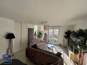 Appartement à louer 2 pièces 53.65 m² - Lambres-lez-Douai (59) - 599€