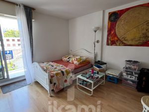 Idéal pied-à-terre ou investissement Studio avec balcon au