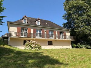 Vente maison 5 pièces 150m2 Bosdarros 64290 - 318900 € - Surface Privée