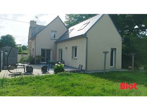 BLOT LIFFRE - Longère à vendre à ERCÉ-PRES-LIFFRÉ- 4 chambres