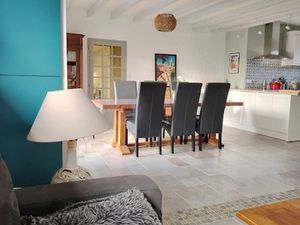 Vente maison 6 pièces 111 m² à Jarnac-Champagne (17520)  229 000 €