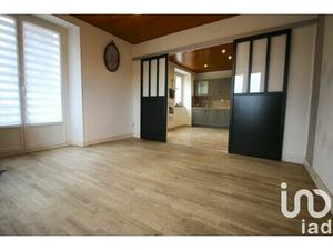Vente maison 3 pièces 87 m² Saint-Bonnet-le-Chastel (63630)