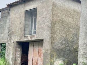 Ancien batiment Garage atelier box grenier garde meuble