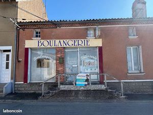 Local commercial 251 m² SOMLOIRE