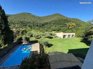 Mas 6 pièces 171 m²