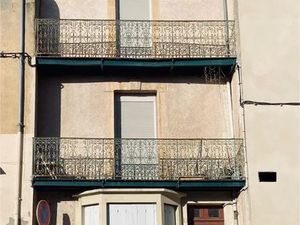 Immeuble 10 pièces 305 m²