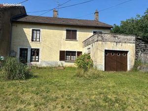 Maison village à restaurer totalement