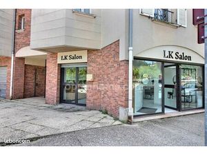 Fonds de commerce coiffure 52 m²