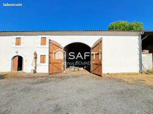 Propriété 8 pièces 214 m²