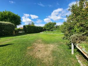 Vente terrain à batir 443 m² à Quincieux (69650)  198 000 €