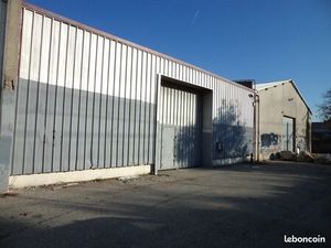 Loue Valence entrepot 750 m2 sortie autoroute