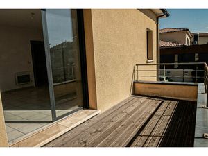 Location appartement 3 pièces 63 m² à Villeneuve-sur-Lot (47300)