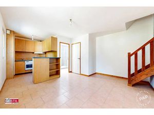 Location appartement 5 pièces 80 m² à Neuf-Marché (76220)  540 €