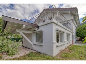 Vente maison 11 pièces 265.28 m² à Annecy-le-Vieux (74940)  1 950 000 €