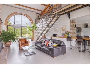 Vente maison 7 pièces 250 m² à Odars (31450)  1 020 000 €