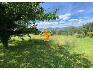 TERRAIN À BÂTIR – CLONAS-SUR-VAREZE – SECTEUR CALME AVEC BELLE VUE