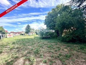 Vente terrain 1665 m² à Sens (89100)  289 000 €