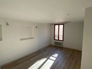 Location appartement 1 pièce 30 m² à Manosque (04100)  395 €