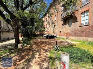 Parking à louer - Montauban (82) - 45€