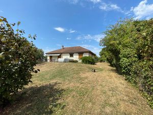 Maison à vendre BOSMIE L'AIGUILLE 4 pièce(s) 115m2 231 000€