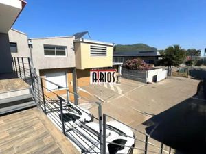 LOCAL D'ACTIVITÉ 567 57m²