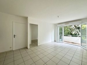 Vente appartement 2 pièces 35 m² à Locminé (56500)  100 000 €