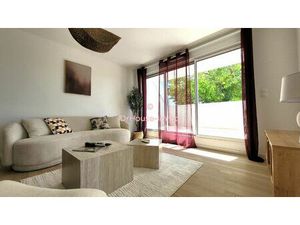 A VENDRE BORDEAUX CAUDERAN APPARTEMENT 5 PIECES-4 CHAMBRES AVEC BALCON ET 2 PARKINGS