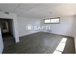 Bureaux de 47 m2 en RDC rénové