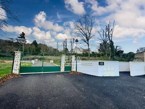 Terrain 0 pièces 700 m² à vendre / acheter bazoches-sur-guyonne 78490 ? | ERA Immobilier