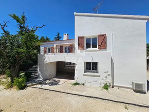 Maison 7 pièces 150 m² à vendre / acheter lançon-provence 13680 ? | ERA Immobilier