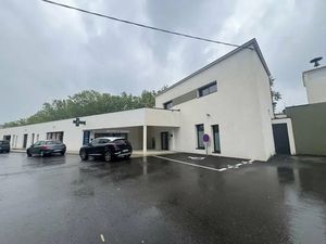 LOCAL PROFESSIONNEL A LOUER