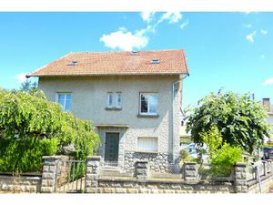 Vente maison 6 pièces 170 m² Le Rouget-Pers (15290)