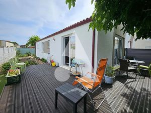 Vente maison 4 pièces 69.6 m² à Les Mathes (17570)  267 750 €