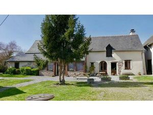 Vente immeuble 450 m² Noyal-Châtillon-sur-Seiche (35230)