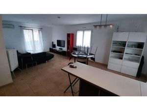 Location meublée maison 3 pièces 84 m² à Coursan (11110)  891 €