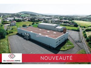 Location locaux professionnels 2266 m² à Le Puy-en-Velay (43000)  5 666 €