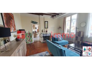 AGREABLE DEUX PIECES AU CALME